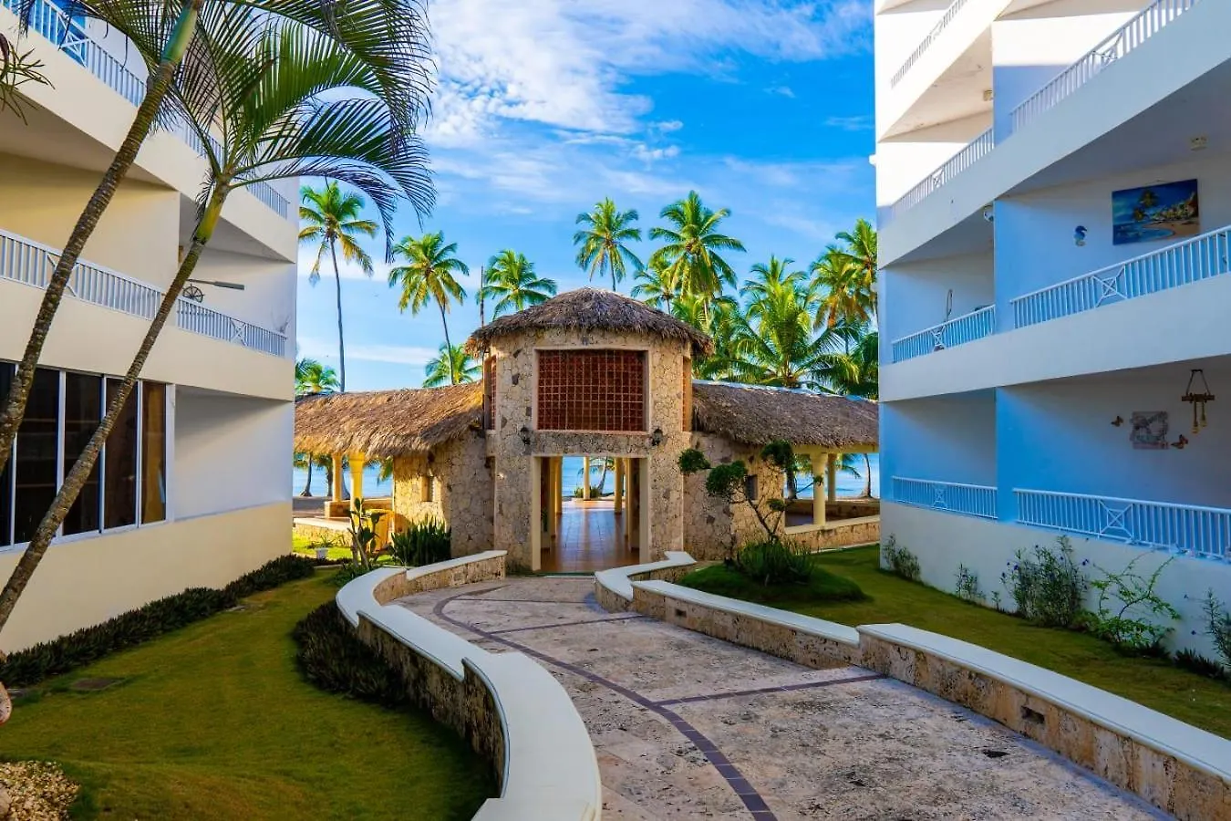 Oceanparadise To You Albatro L Y Ll Juan Dolio Apartahotel